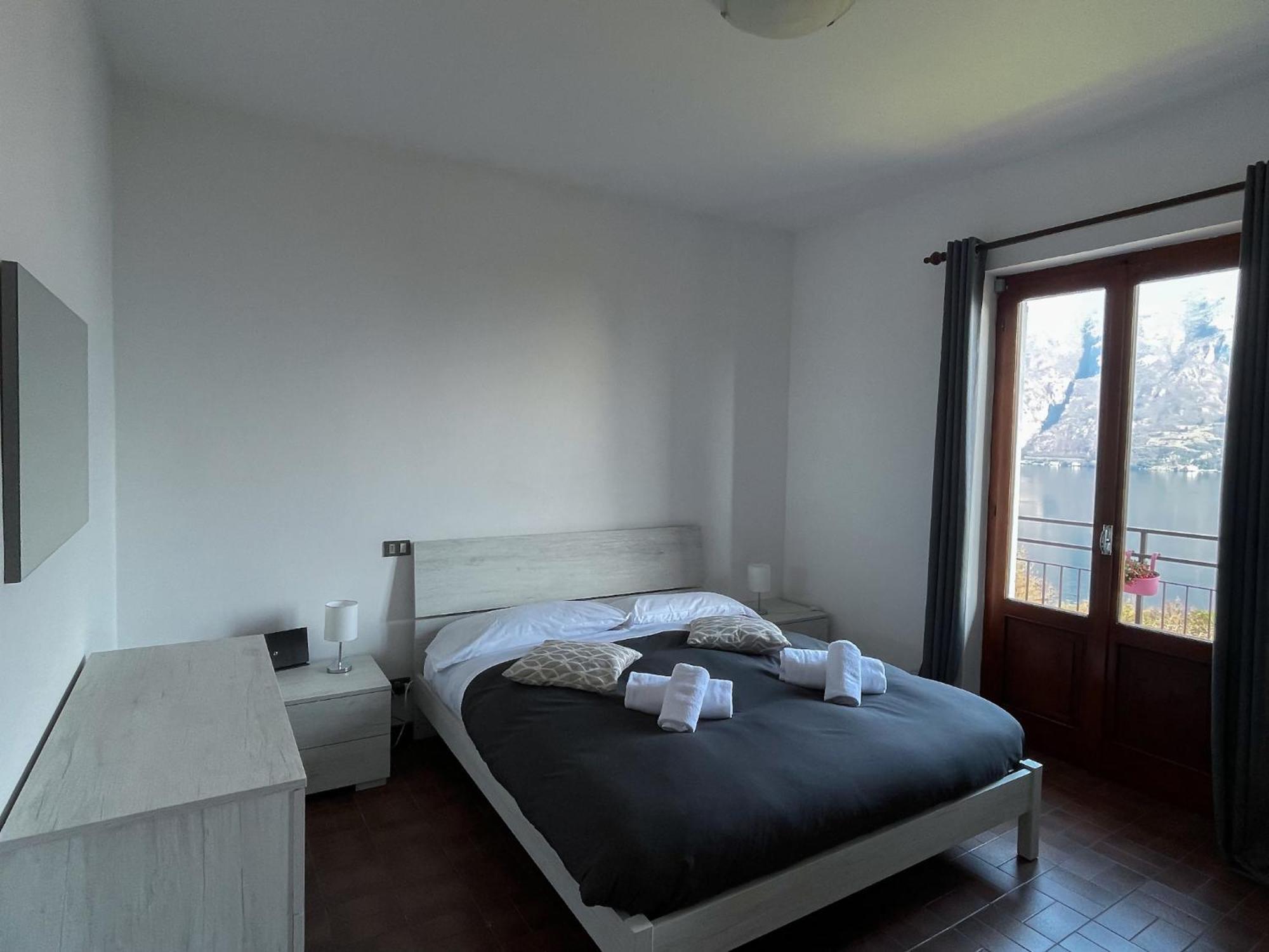 Appartamento Tivano Balcone Con Vista Lago Bellagio Buitenkant foto